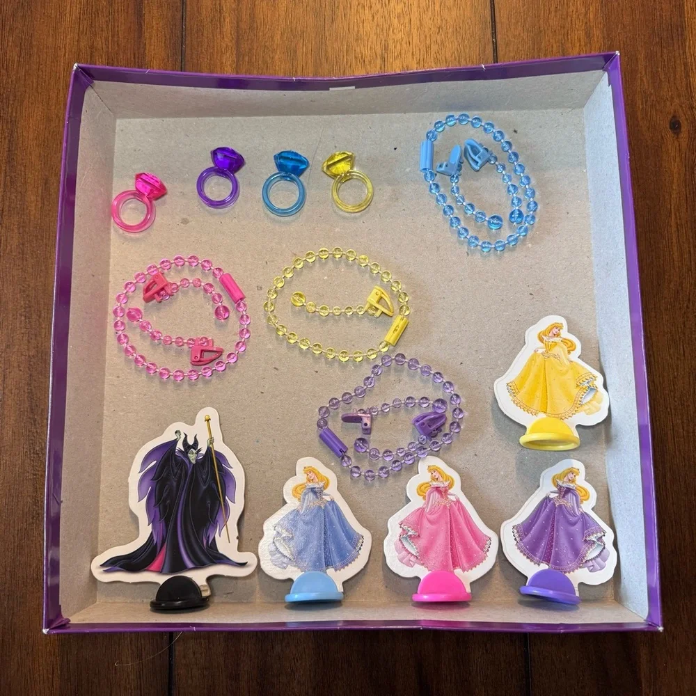 Pretty Pretty Princess Sleeping Beauty Game‎ - Milton Bradley 2008 Replacement